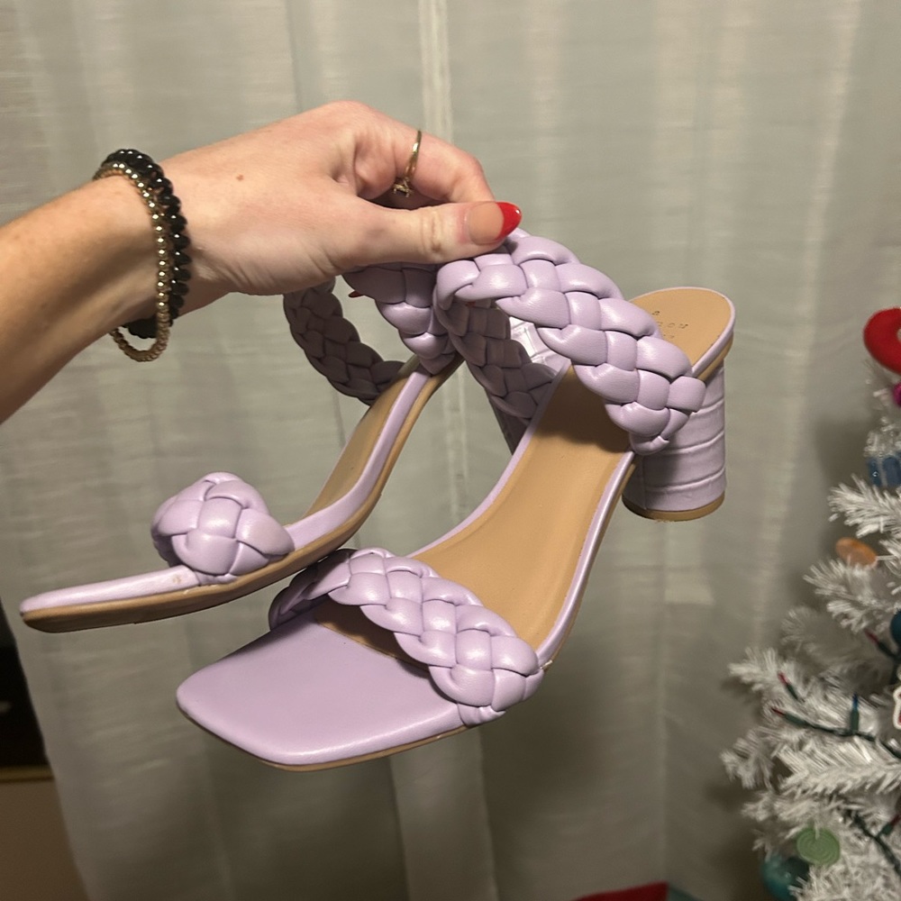 Target heels!